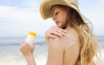 Thực hư về việc kem chống nắng có chứa chất gây ung thư cho da