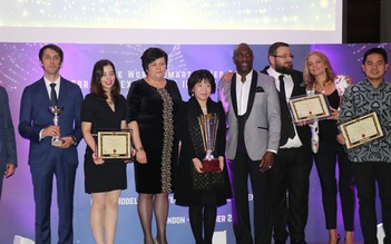 Chủ tịch AIC nhận giải thưởng quốc tế về thành phố thông minh