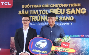 TCL Việt Nam tổ chức trao giải cho khách hàng trúng thưởng
