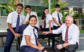 Khuyến khích học IB - Thành công của nền giáo dục Singapore