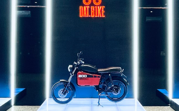 Dat Bike mở cửa hàng tại Đà Nẵng và quyên góp ủng hộ miền Trung