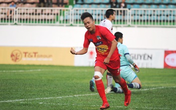 HLV FC Seoul: 'Cách U.19 HAGL chơi bóng khiến tôi chỉ muốn xem mãi'