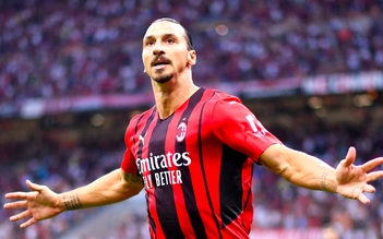 Ibrahimovic không cột giày vẫn ghi bàn, AC Milan gửi chiến thư tới Liverpool