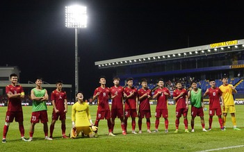 20 nhà vô địch U.23 Việt Nam kẹt lại Campuchia cũng xứng đáng được tôn vinh