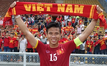Đội trưởng U.23 Việt Nam mời cầu thủ HAGL thử đặc sản Nghệ An