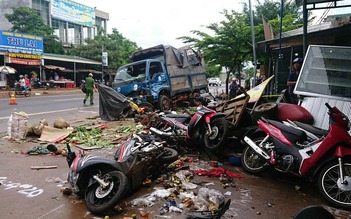 Vụ xe tải lao vào chợ khiến 5 người chết ở Đắk Nông: Khởi tố vụ án