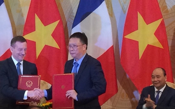 Pháp cam kết giúp Việt Nam xây dựng trường đại học đẳng cấp quốc tế