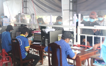 Đà Nẵng: Tạo thuận lợi cho người xin ra khỏi TP; khoanh vùng hẹp chống dịch Covid-19