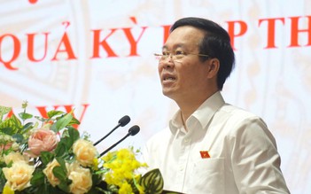 Ông Võ Văn Thưởng lắng nghe ý kiến cử tri Đà Nẵng sau trận lụt lịch sử