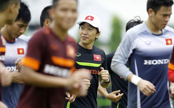 HLV Miura: 'Cầu thủ Việt Nam phải nỗ lực vì lá cờ tổ quốc trên ngực'