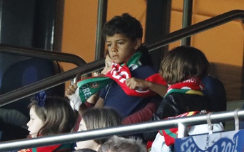 Bài dự thi Khoảnh khắc EURO 2016: Khi trẻ em cổ vũ EURO