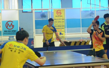 Các tay vợt Việt Nam nỗ lực tập luyện cho giải bóng bàn Cây vợt vàng 2018