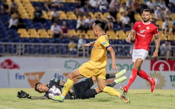 Kết quả SLNA 2-0 CLB TP.HCM, V-League 2022: Đội xứ Nghệ lên nhì bảng