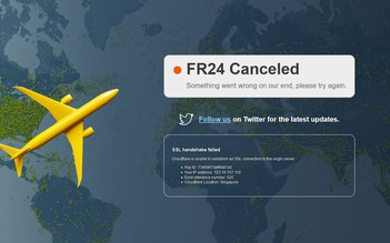 Website Flightradar24 'sập' vì quá tải người xem hành trình của bà Nancy Pelosi