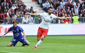 PSG lấy lại ngôi đầu, AS Monaco vuột chiến thắng