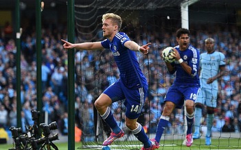 Schurrle được nhận huy chương vô địch Premier League dù đã rời Chelsea