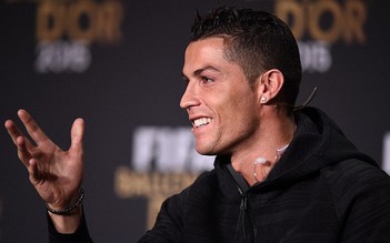 Thua Messi ở giải Quả bóng vàng FIFA 2015, Ronaldo tuyên bố sẽ trở lại mạnh mẽ hơn