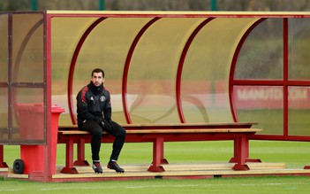 Điều gì đang xảy ra với Mkhitaryan?