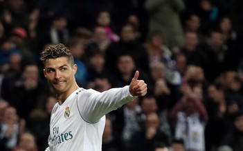Ronaldo làm nóng cuộc đua giành 'Chiếc giày vàng' châu Âu