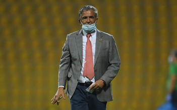 World Cup 2022: Tân HLV tuyển UAE ‘nói cứng’ trước chỉ trích dữ dội