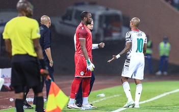 Vòng 1/8 Giải AFCON lại 'dở khóc dở cười': Tuyển Comoros không còn thủ môn, vắng HLV