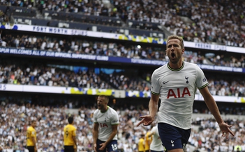 Kane lại 'nổ súng', Tottenham tạm lên ngôi đầu Ngoại hạng Anh