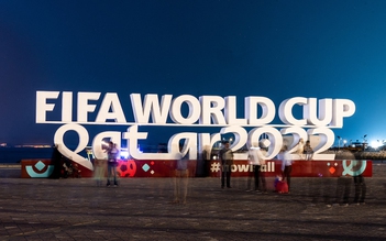 Qatar mở lãnh sự World Cup 2022 để giải cứu CĐV bị bắt, mất hộ chiếu