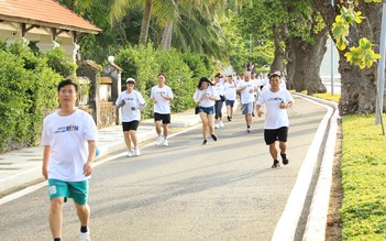 Chạy bộ vì rùa biển ở Côn Đảo, nhắc nhớ du lịch có trách nhiệm