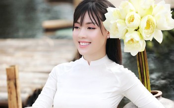 Nhan sắc xinh đẹp của Âu Hà My - cô giáo hot girl của Đại học Quốc gia