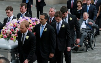 Bốn cựu Tổng thống Mỹ tại lễ tang bà Barbara Bush