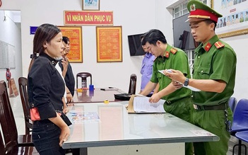Phú Yên: Bắt tạm giam 1 phụ nữ lừa đảo chiếm đoạt tài sản của học sinh