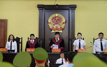 Vụ gian lận thi ở Sơn La: Những người liên quan không được phép vắng mặt tại tòa