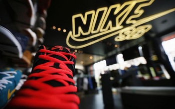 Nike, Adidas ‘lên ngôi’ vì dân Trung Quốc bớt xài sang