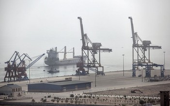 Trung Quốc mở con đường thương mại mới qua cảng Pakistan