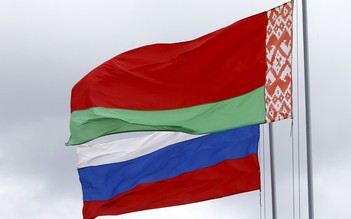 Nga, Belarus bỏ dùng USD trong thương mại song phương