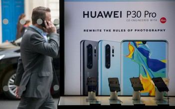Nhiều nhà mạng Anh hoãn tung smartphone 5G của Huawei