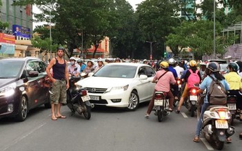 Giao thông kiểu đàn cừu