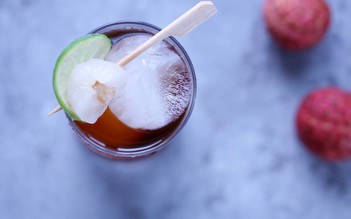 Công thức pha cold brew với vải thiều tươi thử một lần là mê