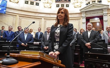 Thẩm phán Argentina ra lệnh bắt cựu Tổng thống Cristina Kirchner