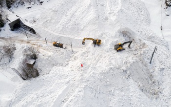 Hơn 13.000 du khách bị mắc kẹt ở Zermatt được giải cứu