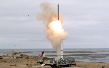 Nga kêu gọi Mỹ hội đàm ‘nghiêm túc’ về tên lửa tầm trung và tầm ngắn