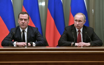 Ông Medvedev từ chức thủ tướng Nga, chuyển sang Hội đồng An ninh Liên bang
