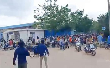 Quan chức Campuchia bác tin cả ngàn công nhân tháo chạy khỏi nhà máy vì ổ dịch Covid-19