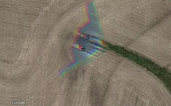 Máy bay ném bom tàng hình B-2 bị phát hiện bằng Google Maps