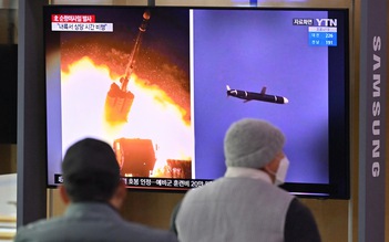 Triều Tiên tiếp tục phóng thêm 2 tên lửa