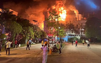 Cháy lớn ở khách sạn kiêm sòng bạc Campuchia, ít nhất 10 người thiệt mạng