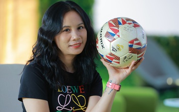 'Quả bóng vàng' Văn Thị Thanh: Từng muốn bỏ bóng đá để giữ gia đình