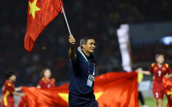 HLV Mai Đức Chung: 'Tôi vinh dự được huấn luyện đội tuyển nữ Việt Nam'
