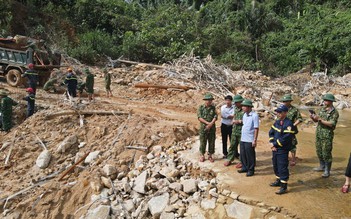 Hoàn tất nắn dòng chảy, đẩy nhanh việc tìm kiếm nạn nhân thủy điện Rào Trăng 3