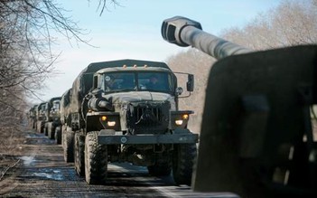 Hai phe ở Ukraine rút vũ khí